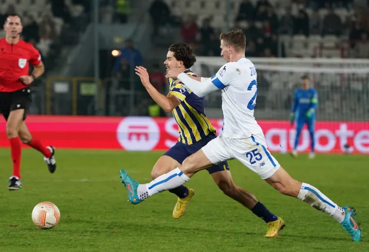 Son dakika Fenerbahçe haberi: Transferi babası duyurdu! Ferdi Kadıoğlu'nun yeni adresi...