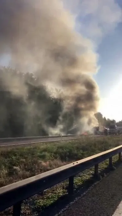 Son dakika: Anadolu Otoyolu’nda korkunç kaza: Sürücü yanarak öldü!