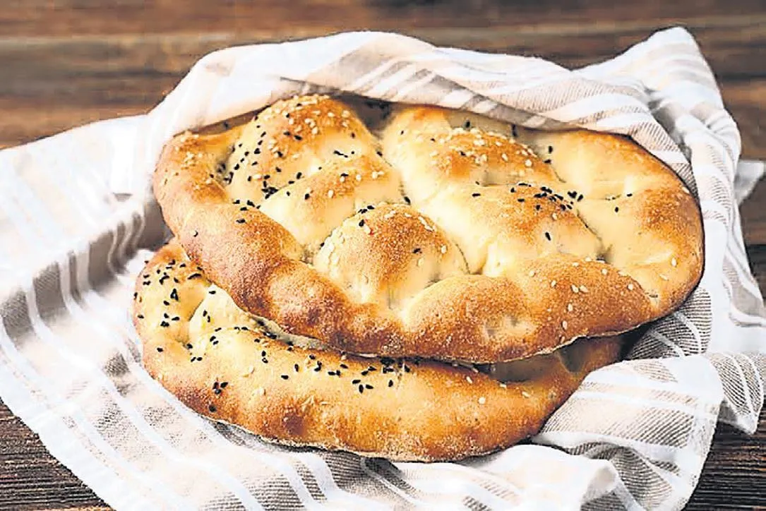 Ramazan ayı pidesiz olmaz – İDİL AÇIKALIN