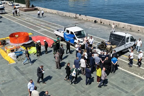 bakanliktan-izmir-denetim-raporu-5-ayda-133-milyonluk-ceza-1780579420486.jpg