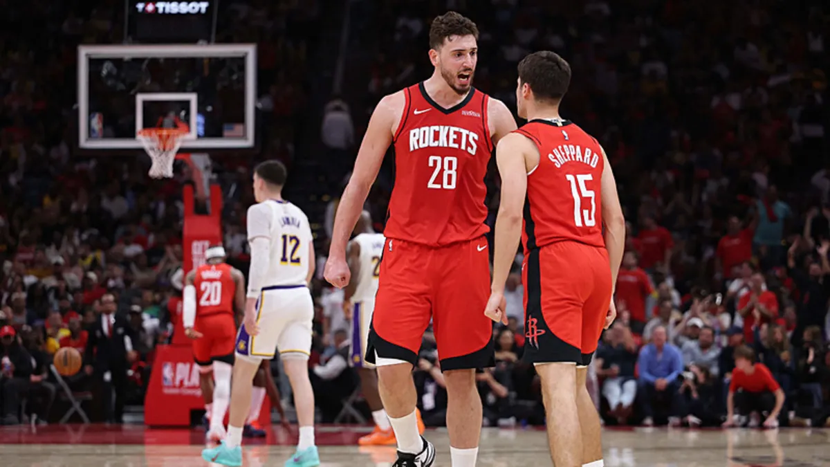NBA'de Alperen Şengünlü Rockets, Lakers'ı yendi!