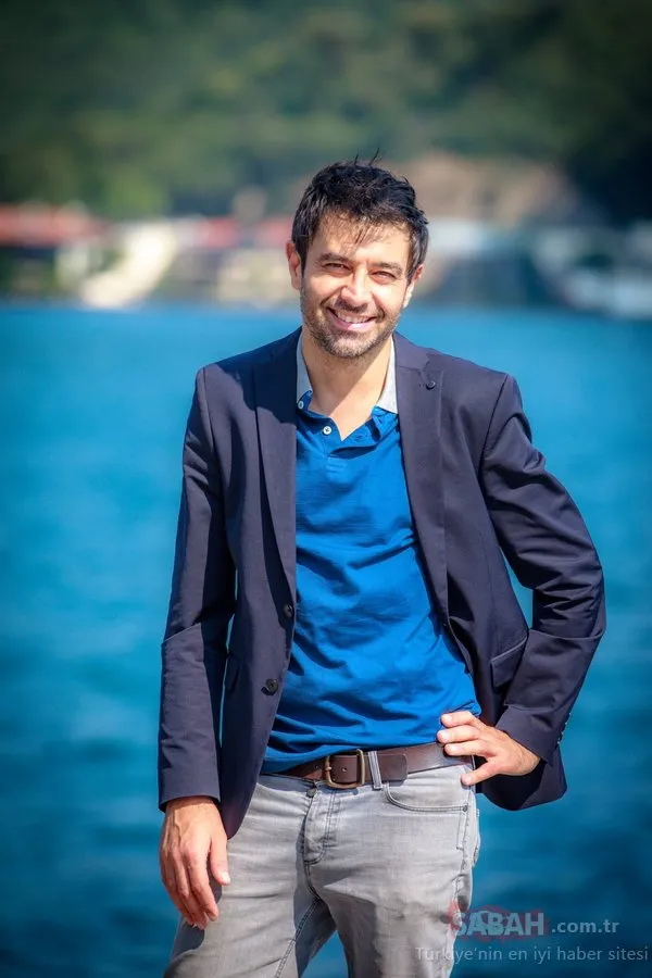 Cansel Elçin striptizci oluyor