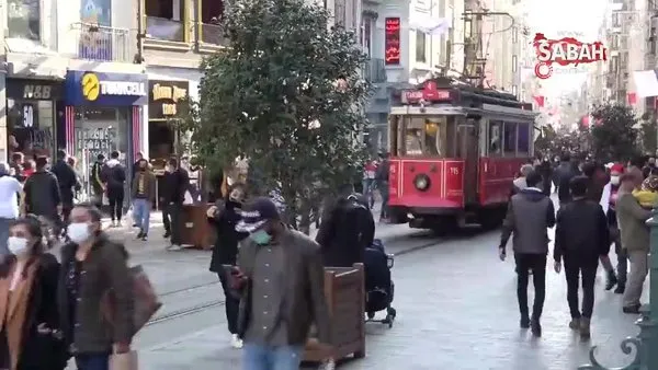 İstanbul'dan endişe veren görüntüler! Taksim doldu taştı... | Video