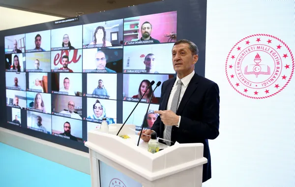 SON DAKİKA HABER | Bakan Selçuk yüz yüze eğitim için tarihi açıkladı! O eğitim kurumları 11 Ocak'ta açılıyor...