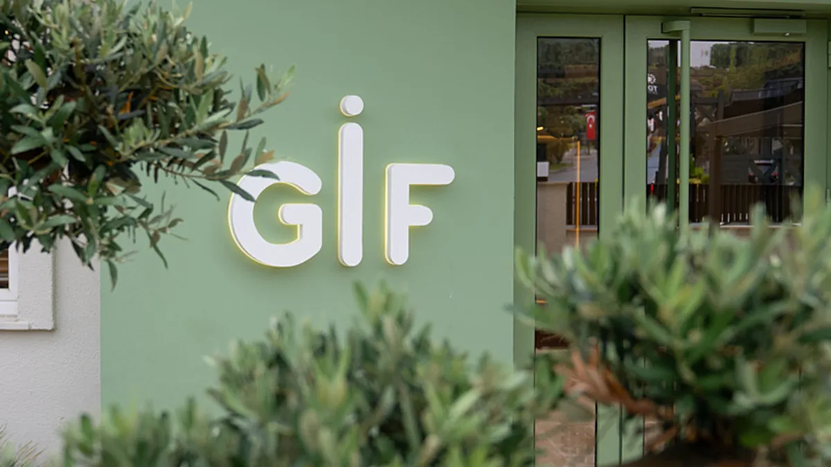 TÜRGEV'in yeni GİF yerleşkesine Şule Yüksel Şenler'in adı verildi