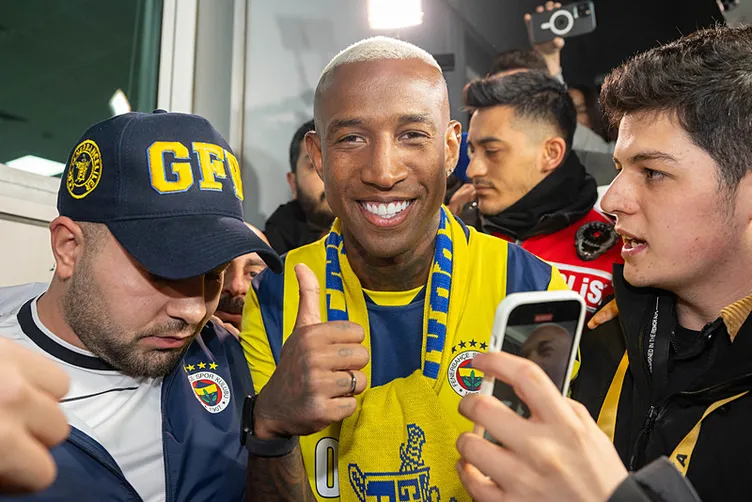 Son dakika haberi: Fenerbahçe, Talisca’yı duyurdu! Brezilyalı imza için İstanbul’a geldi...