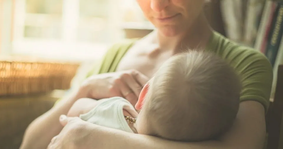 Başarılı Emzirme Nasıl Olmalıdır? Emzirirken bunlara Başarılı Emzirme Nasıl Olmalıdır? Emzirirken bunlara