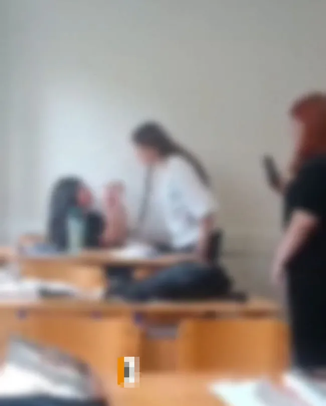 1758096869257.jpg SON DAKİKA… Baskı, şiddet, tehdit… Liseli genç kız okulda kabusu yaşadı: Rehber öğretmenden şok sözler!