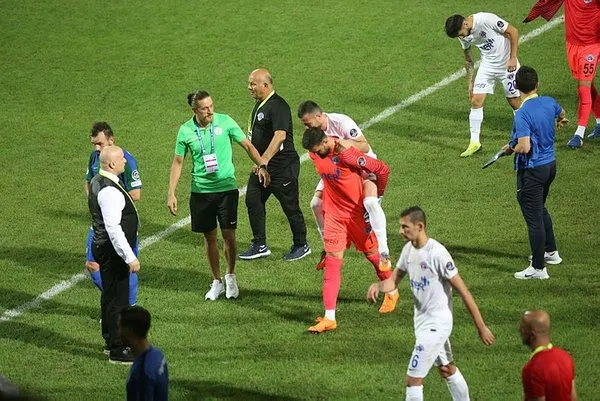 Kasımpaşalı kaleci Ramazan Köse'den alkış toplayan hareket
