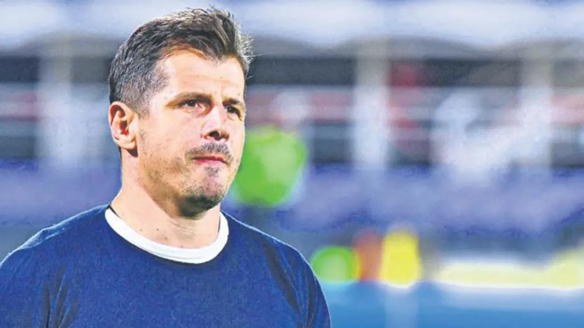 Şota gönderildi Belözoğlu geldi