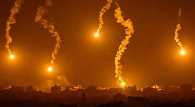 İsrail’de kırmızı alarm! İHA’lar hedefi vurdu: Netanyahu’nun evine saldırı!