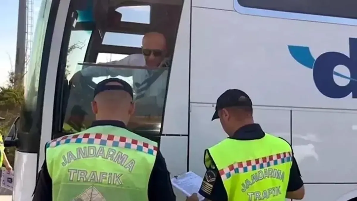 Bakan Yerlikaya duyurdu! 1 haftada 2 milyonun üzerinde araç denetlendi