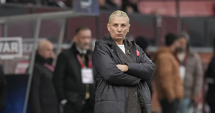 Necla Güngör Kıragası: Oyuncuların performansından memnunuz