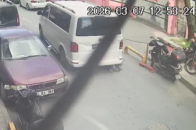 istanbul-fatihte-yaya-gecidindeki-kadin-surucusu-geri-manevra-yapan-minibusun-altinda-kaldi-1772890152642.jpg (1113×742)