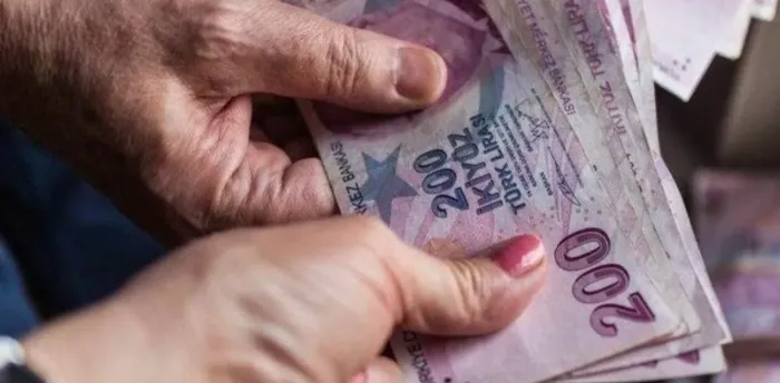 son-dakika-emekli-maasi-ve-ikramiyesi-icin-yeni-rakamlar-3600-ek-gosterge-geliyor-ogretmen-polis-din-gorevlisi-1644909098258.jpg