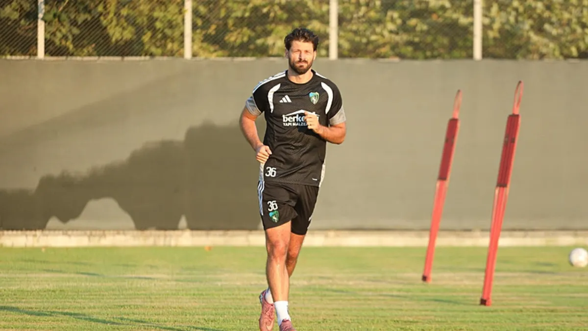 Kocaelispor, 4 futbolcunun sağlık durumunu açıkladı!