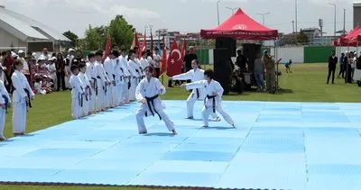 19 Mayıs Atatürk’ü Anma, Gençlik ve Spor Bayramı Bingöl’de coşkuyla kutlandı