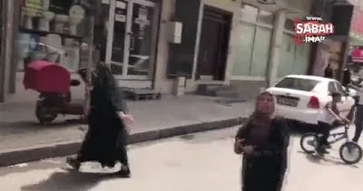 İstanbul’da bıçaklı çöp atma kavgası: Kadın dükkanın camını böyle kırdı | Video