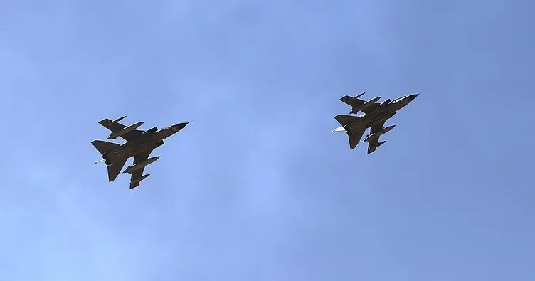Alaska’da ABD-Rusya gerilimi! Rus savaş uçaklarını önlemek için havalandılar