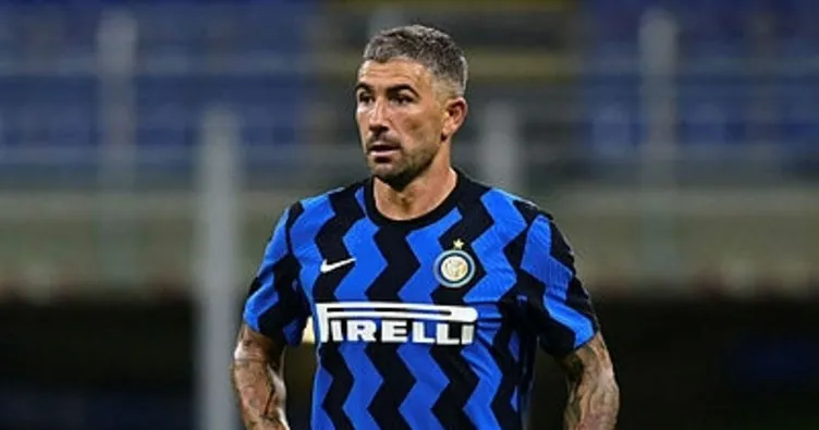 Inter’in yıldızı Kolarov Kovid-19’a yakalandı