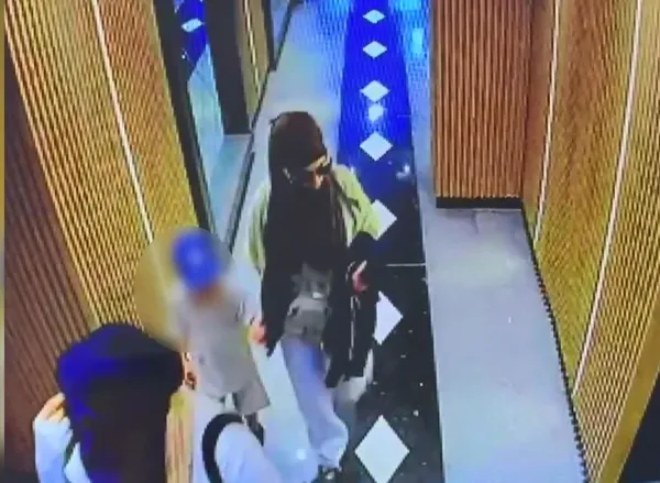 avcilarda-akilalmaz-hirsizlik-3-kadin-levyeyle-kapiyi-actilar-hic-beklemedikleri-manzarayla-karsilastilar-o-an-1790076411216.jpg