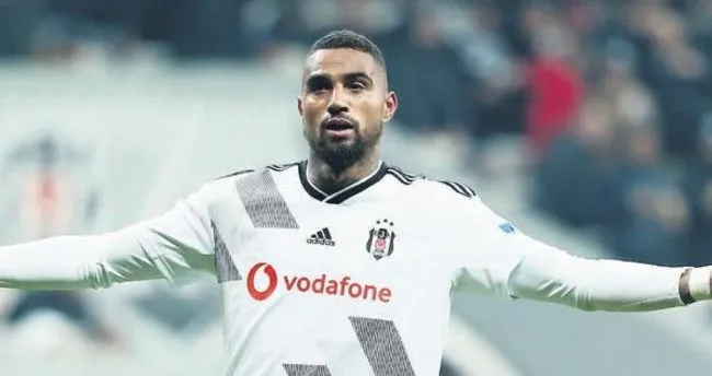 Necip kulübeye Boateng ilk 11’e