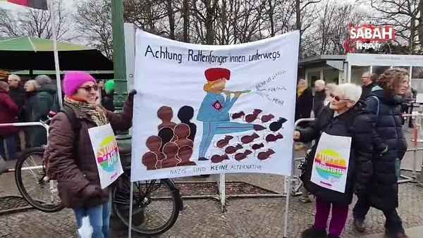 Almanya’da 150 bin kişiden Bundestag önünde ırkçılığa karşı miting | Video
