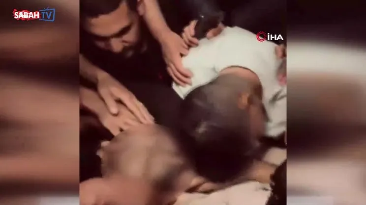 İsrail, Gazze Şeridi'ndeki Nasır Hastanesi’ne saldırdı: 1 gazeteci hayatını kaybetti | Video