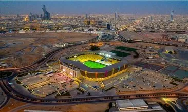 Süper Kupa’nın oynanacağı Al-Awwal Park, güneşte renk değiştiriyor