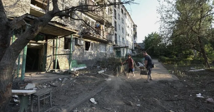 Rus ordusu, Donetsk’e bombalı saldırı düzenledi: 7 ölü