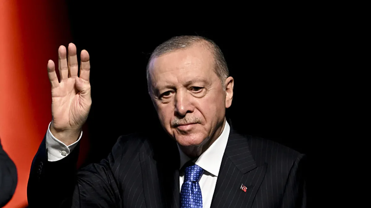 Başkan Erdoğan: Milletimizi millet yapan değerlerin üzerine titreyeceğiz