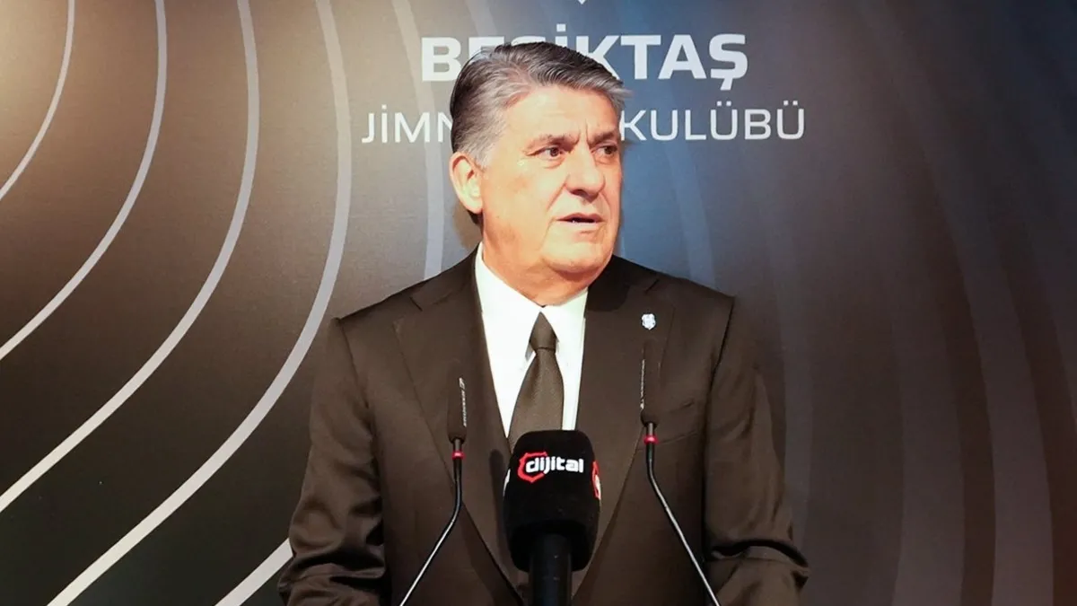 Beşiktaşlı yöneticiler, iftarda bir araya geldi! Beşiktaşlı yöneticiler, iftarda bir araya geldi!