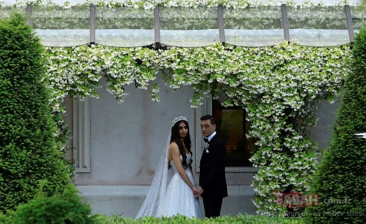 Amine Gülşe ve Mesut Özil'in düğününe ünlü isimler akın etti!