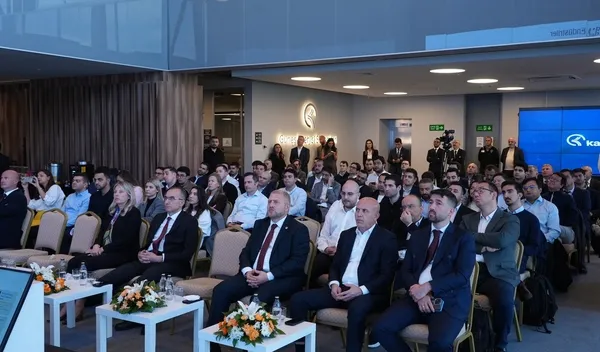 kalyon-pvden-abdde-stratejik-yatirim-hamlesi-kalyon-pv-yeni-fabrikasini-abdde-kuracak-1791451299206.jpg