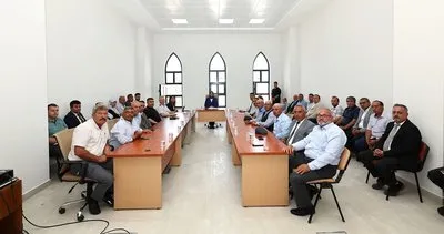 Afyon Valisi Yiğitbaşı, İscehisar İlçesinde muhtarlarla bir araya geldi #afyonkarahisar