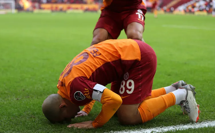 Sofiane Feghouli gündem oldu! Avrupa sonrası ayrılık...
