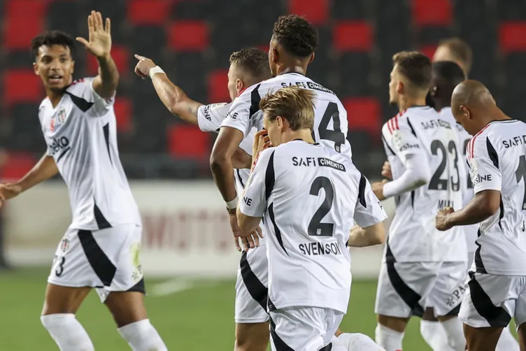 SON DAKİKA TRANSFER HABERLERİ: Süper Lig’de yılın transfer çalımını Beşiktaş yapıyor! Galatasaraylılar bunu unutamayacak…