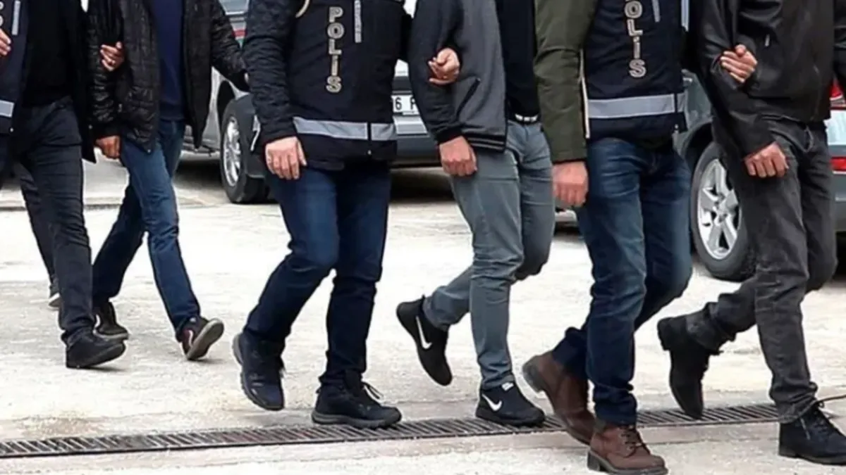 Ankara’da yeni nesil suç örgütlerine operasyon: 78 gözaltı Ankara’da yeni nesil suç örgütlerine operasyon: 78 gözaltı