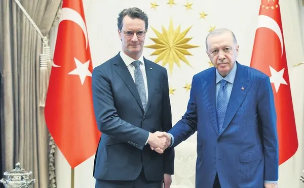bizim-kirmizi-cizgimiz-aziz-milletimizdir-1790633871699.jpeg
