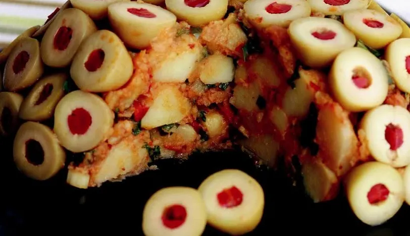 Acılı Patates Salatası