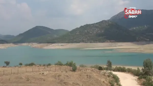 Korkutan kuraklık! Kozan Barajı'nda su seviyesi yüzde 40 düştü | Video