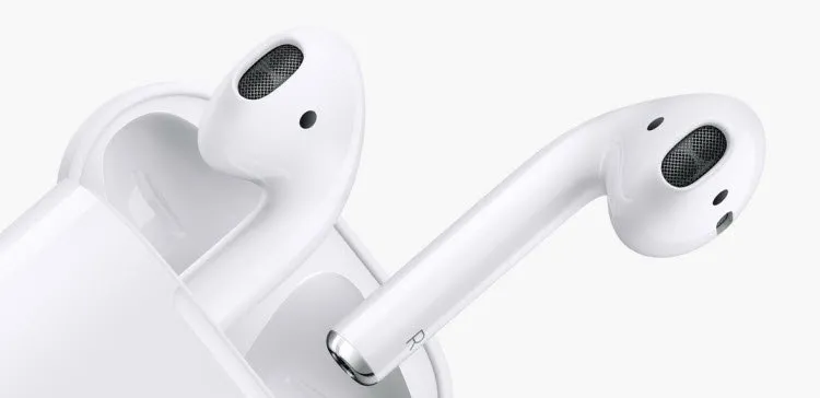 AirPods kulaklıklar iPhone’a nasıl bağlanır? AirPods nasıl kullanılır?