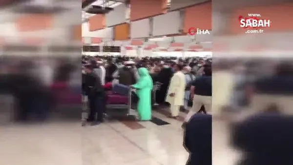 İngiltere'nin kararı sonrası binlerce Pakistanlı havalimanına akın etti | Video