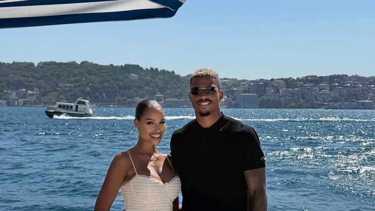 Photo: Sabah Fanny Neguesha Faced Verbal Abuse at Istanbul Restaurant