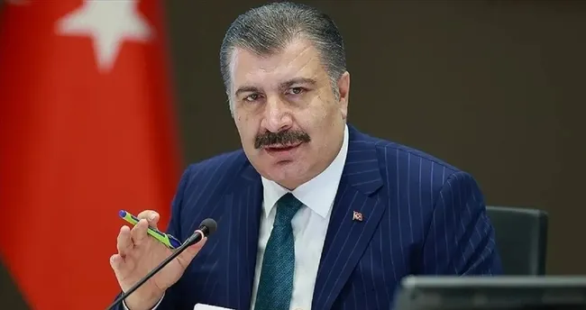 Bakan Koca duyurdu: Kovid'in yeni varyantı Eris Türkiye'de görülmedi