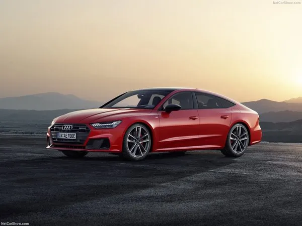 Audi A7 Sportback 55 TFSI e quattro duyurudu! Neler sunuyor ve özellikleri nedir?