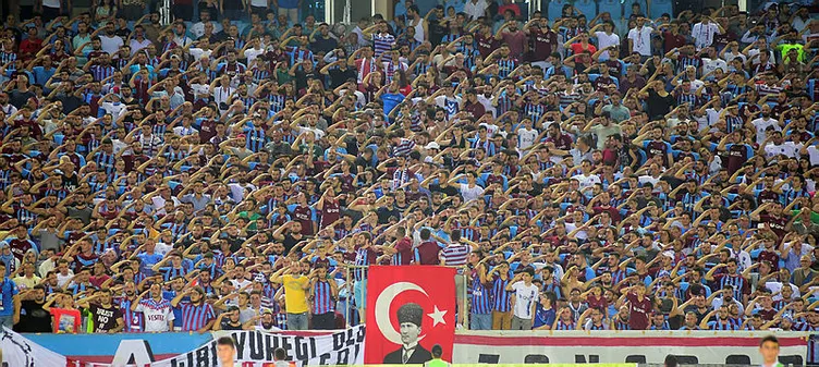 Hangi takımın taraftarı hangi siyasi partiye oy veriyor?