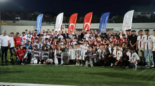 besiktas-u-16-takimi-sirnak-petrolspor-u-16-takimi-dostluk-maci-yapti-1750792407002.jpg