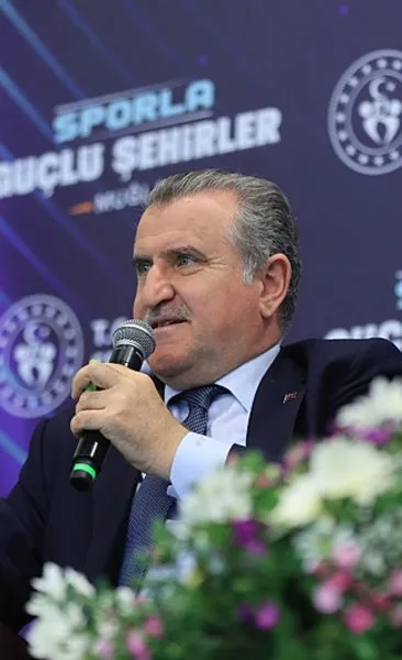 Bakan Bak’tan Fenerbahçe Opet’e tebrik mesajı