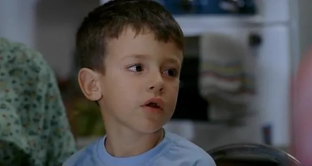 Babam ve Oğlum filminin küçük oyuncusu Ege Tanman'ın son hali görenleri şaşırtıyor!